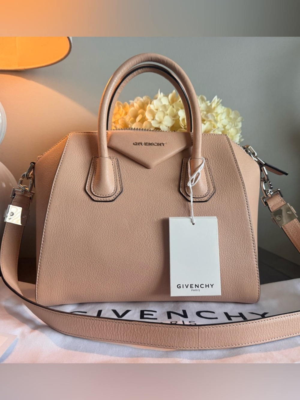 Givenchy Antigona
